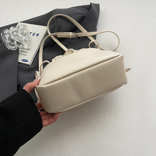 Bolsa Crossbody Commuter con Cordón y Gran Capacidad - Image 18