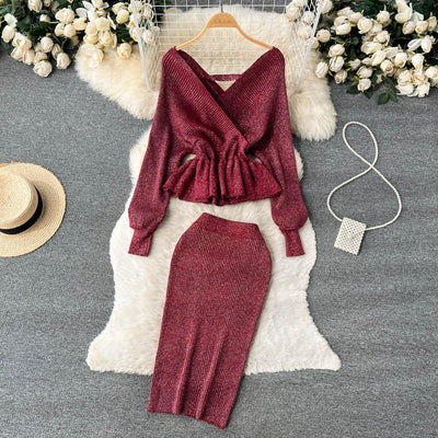 Conjunto Falda Suéter Escotado con Volantes