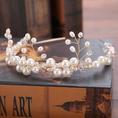 Diadema Nupcial con Cristales Facetados - Tocado de Novia Artesanal - Image 5