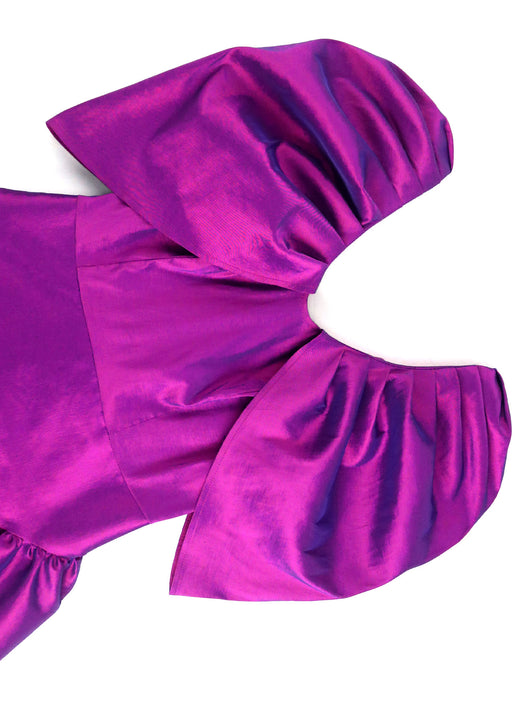 Vestido de Noche con Mangas Abullonadas y Bajo Plisado - Image 8