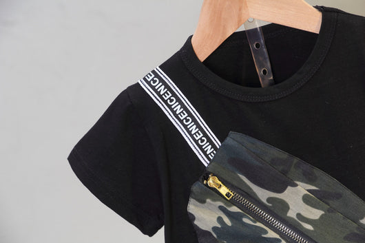 Traje Corto Camuflaje Moderno para Niño con Bolso Bandolera - Image 11