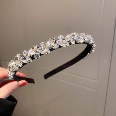 Diadema Geométrica de Diamantes - Estilo y Personalidad - Image 4