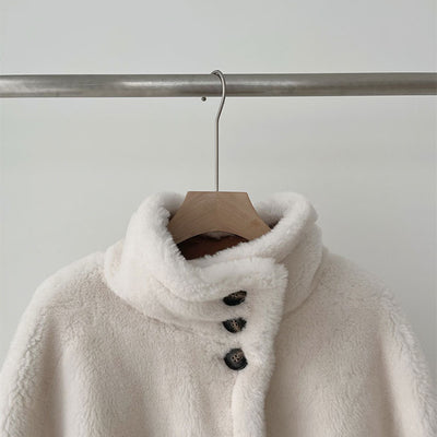 Abrigo de Cordero Integrado - Colección Invierno - Image 5