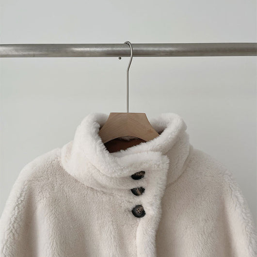 Abrigo de Cordero Integrado - Colección Invierno - Image 5