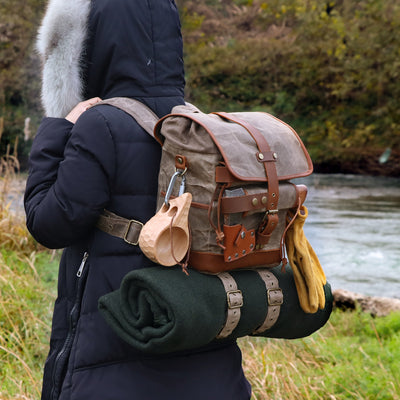 Mochila de Campaña 20L Impermeable Estilo Retro en Lona Encerada - Image 5
