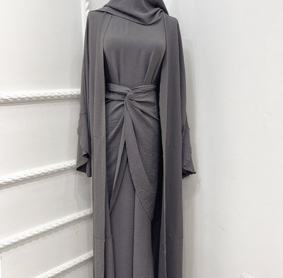 Conjunto de Tres Piezas: Falda Ajustada con Forro Interior y Abrigo Trim - Image 6