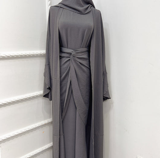 Conjunto de Tres Piezas: Falda Ajustada con Forro Interior y Abrigo Trim - Image 6