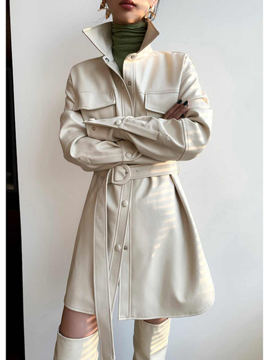 Abrigo de Cuero Blanco Retro con Blusa Entallada Midi para Mujer - Image 2
