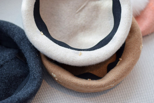Gorro Vintage de Lana con Pompón de Pelaje de Zorro para Otoño e Invierno - Image 7