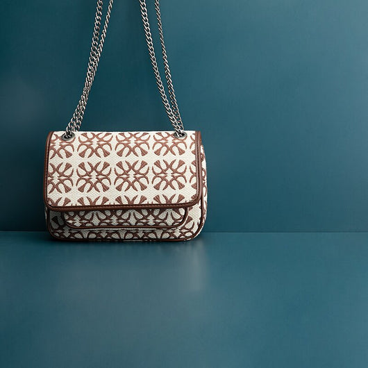 Bolso Mensajero de Doble Cadena Premium - Image 7