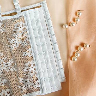 Top Corset con Tirantes Finos y Varillas - Diseño Estructurado - Image 13