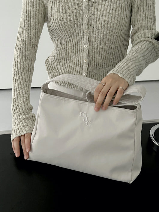 Bolsa de Lona Minimalista para Mujer - Diseño Clásico Versátil - Image 6