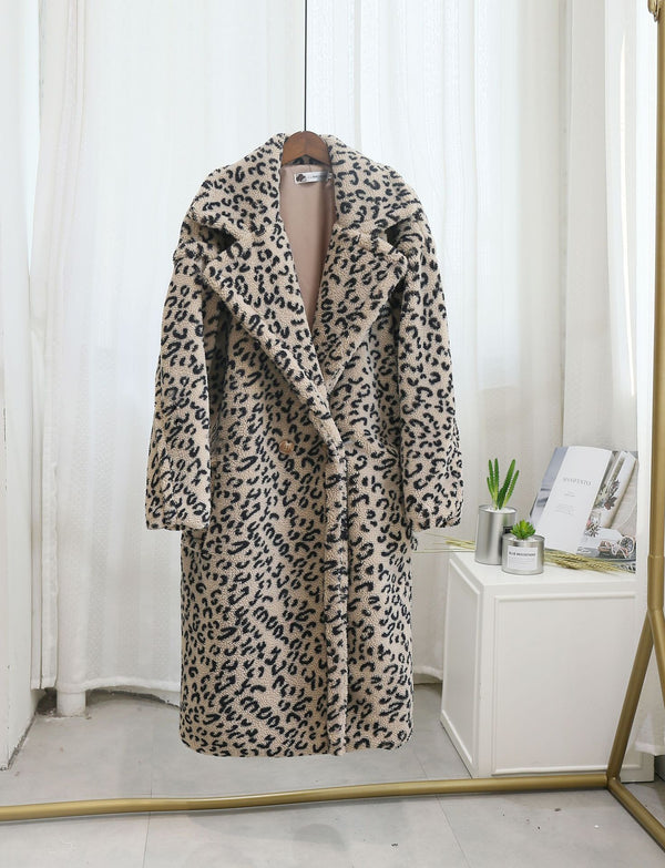 Abrigo Holgado de Lana Esquilada Premium