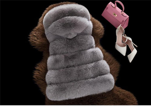 Chaleco Acolchado de Piel Sintética con Capucha para Mujer - Image 10