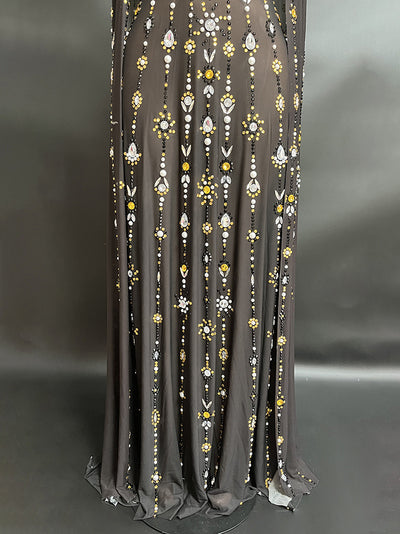 Vestido de Noche Largo Negro Brillante con Detalles de Diamantes - Image 14