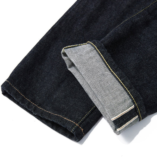 Jeans Slim Rojo Intenso de Corte Clásico - Image 30