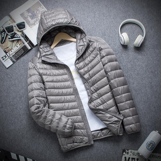 Chaqueta Acolchada Ultraligera con Capucha y Cuello Parado para Hombre - Image 2