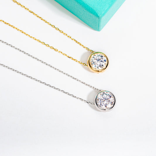 Conjunto de Aretes y Collar de Moissanita Calada de Lujo Accesible