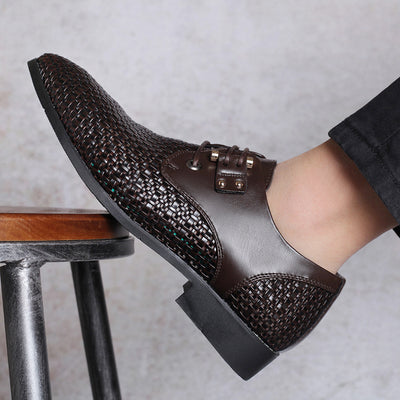 Zapatos de Cuero para Hombre con Diseño Calado - Image 12