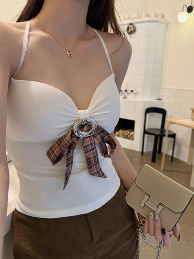Camiseta Halter Ajustada con Lazo Decorativo para Mujer - Image 6
