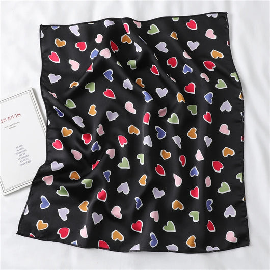 Pañuelo de Seda Estampado Corazones - Foulard Cuadrado Multiuso para Mujer - Image 10