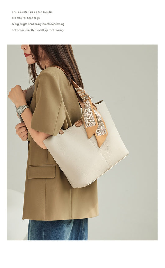Bolso Bandolera de Cuero Genuino con Gran Capacidad para Viajes Diarios - Image 10