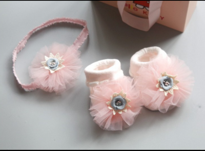 Set de Diademas y Calcetines para Bebé - Image 9