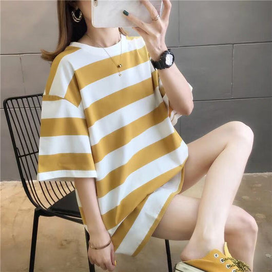 Camiseta Holgada con Rayas para Hombre y Mujer - Image 12