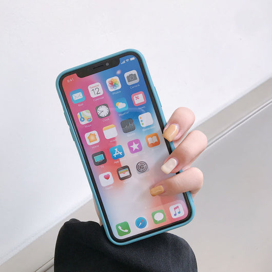 Funda Protectora de Silicona Esmerilada para Celular - Image 16