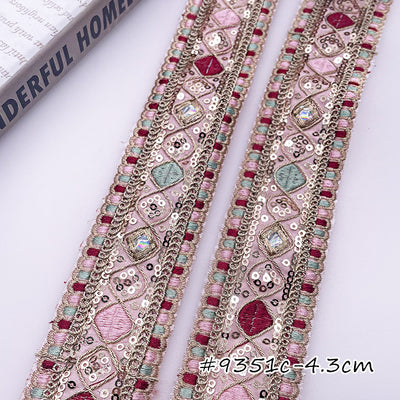Prendas Étnicas con Encaje Bordado Decorativo - Image 6