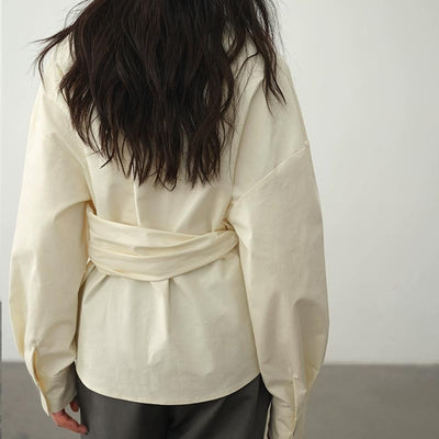 Blusa Asimétrica Reductora con Corte Deconstruido - Image 12