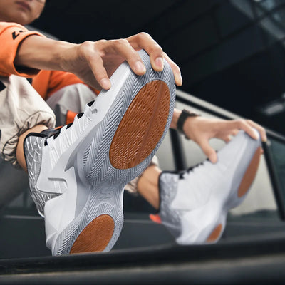 Zapatillas de Baloncesto Blancas Altas para Hombre - Image 24