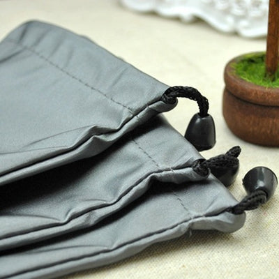 Bolsa Impermeable Gris para Cochecito con Cordón y Compartimento para Auriculares - Image 2