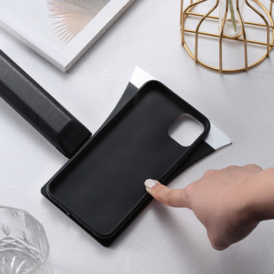 Funda Protectora Creativa con Diseño de Hacha Plegable para Móvil - Image 12