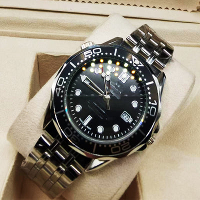 Reloj Deportivo de Acero con Movimiento de Cuarzo y Correa de Goma - Image 9