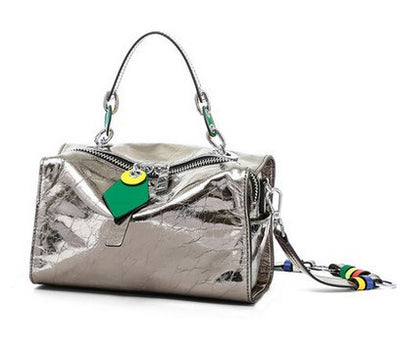 Bolso Mensajero de Cuero Genuino Brillante con Asa Simple - Image 5