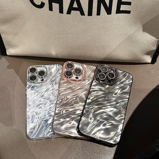 Funda Celular Efecto Agua con Brillo y Diseño Minimalista - Image 19
