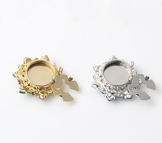 Broche Decorativo Ojo de Caballo con Cristales y Diamantes - Image 17