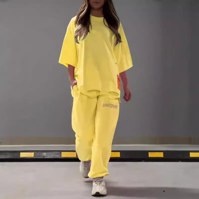 Conjunto de Dos Piezas: Playera Oversized y Pantalón Holgado - Image 3