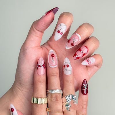 Uñas Postizas Talladas y Pintadas a Mano - Diseño Almendra - Image 5