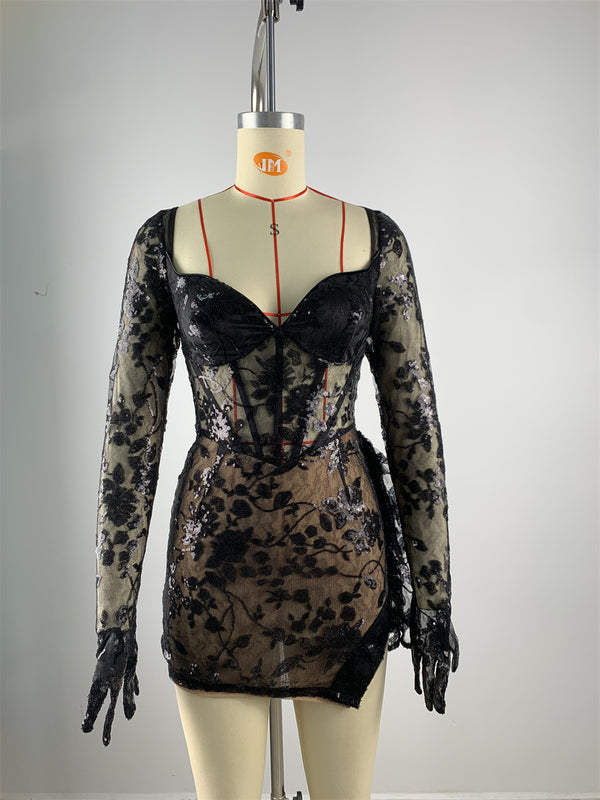 Vestido Ajustado Mini con Cuello Cuadrado y Encaje Espina de Pescado Negro - Image 6