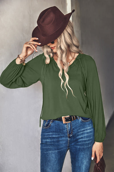 Blusa Escote V Manga Larga Color Liso - Diseño Elegante y Versátil - Image 7
