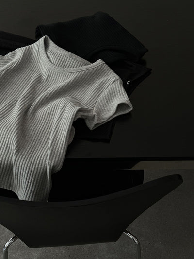 Blusa Básica de Verano para Mujer con Cuello Redondo y Textura - Image 8