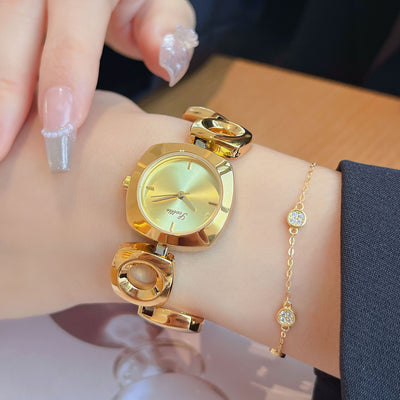 Reloj Pulsera Dorado Calado Moderno para Mujer - Image 6