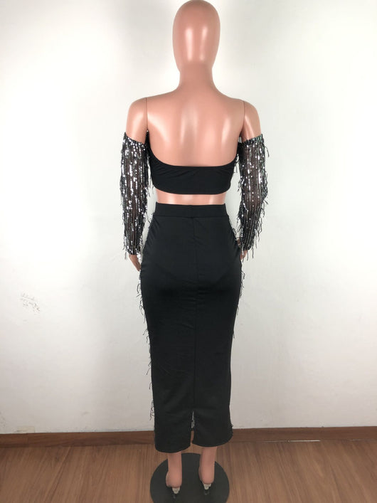 Conjunto de Dos Piezas con Malla Transparente, Lentejuelas y Borlas - Image 15