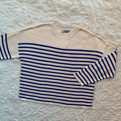 Suéter Rayado Azul Marino y Blanco con Cuello Redondo de Manga Larga - Image 22