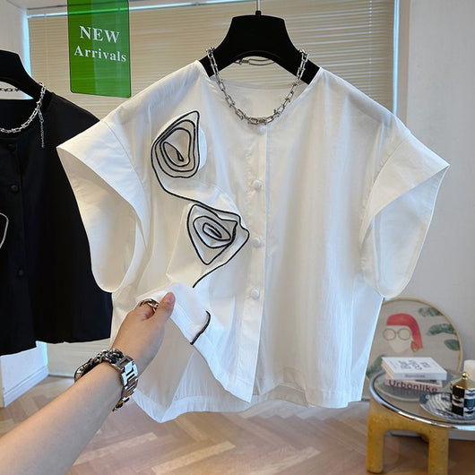 Blusa Blanca de Lujo Minimalista con Diseño Tridimensional en Rosa - Image 7
