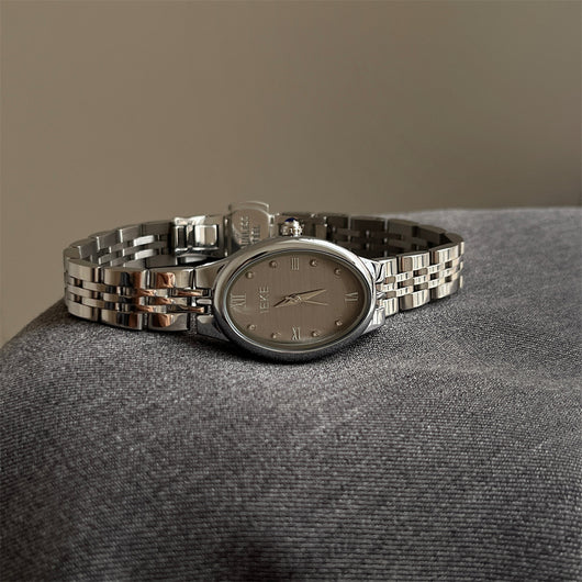 Reloj Elegante de Diseño Exclusivo con Esfera Pequeña y Detalles de Diamante - Image 11