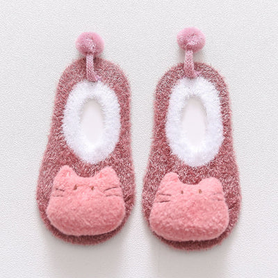 Calcetines Antideslizantes con Diseño de Muñecos 3D para Primavera y Otoño - Image 2