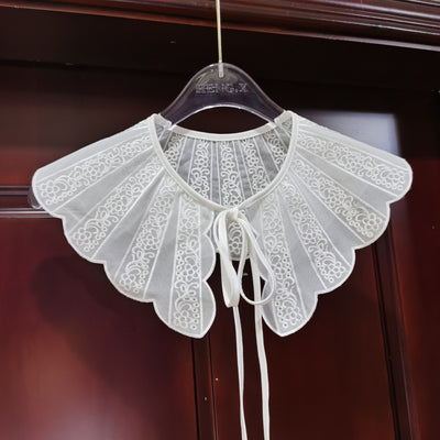 Chal Femenino con Cuello de Encaje Organza Bordado y Flores - Image 12